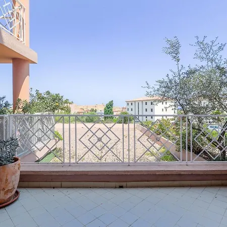 Apartment U Momentu - Appt Climatise Avec Terrasse L'Ile-Rousse (Corsica)